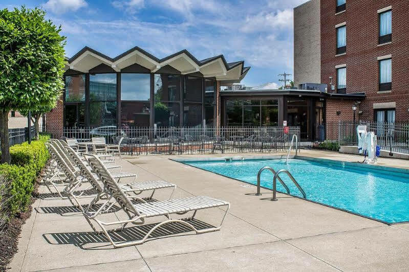 Holiday Inn Express - Columbus Downtown By Ihg Exterior foto